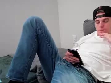 collegeboiaz from Chaturbate