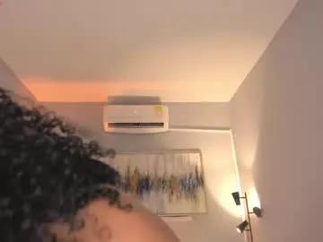 Girls: discover live performances with matured cam models, from teasing to fixations, in a variety of stunning live sex cams.