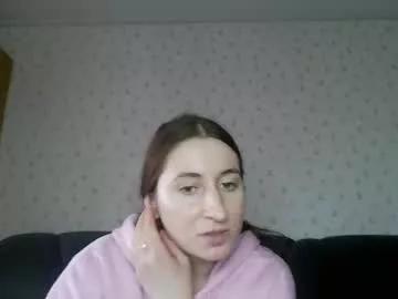 Girls: discover live performances with matured cam models, from teasing to fixations, in a variety of stunning live sex cams.