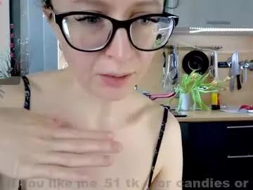 Girls: discover live performances with matured cam models, from teasing to fixations, in a variety of stunning live sex cams.