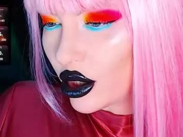 Girls: discover live performances with matured cam models, from teasing to fixations, in a variety of stunning live sex cams.