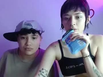 Girls: discover live performances with matured cam models, from teasing to fixations, in a variety of stunning live sex cams.