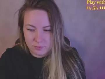 Girls: discover live performances with matured cam models, from teasing to fixations, in a variety of stunning live sex cams.