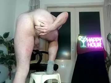 Girls: discover live performances with matured cam models, from teasing to fixations, in a variety of stunning live sex cams.