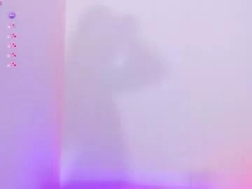 Girls: discover live performances with matured cam models, from teasing to fixations, in a variety of stunning live sex cams.