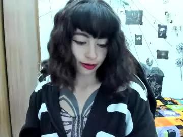 Girls: discover live performances with matured cam models, from teasing to fixations, in a variety of stunning live sex cams.