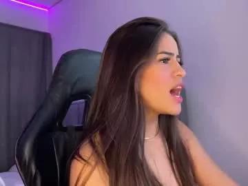 Girls: discover live performances with matured cam models, from teasing to fixations, in a variety of stunning live sex cams.