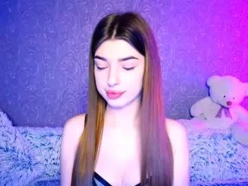Girls: discover live performances with matured cam models, from teasing to fixations, in a variety of stunning live sex cams.