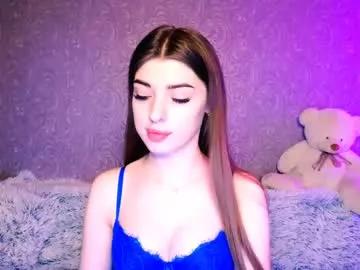 Girls: discover live performances with matured cam models, from teasing to fixations, in a variety of stunning live sex cams.
