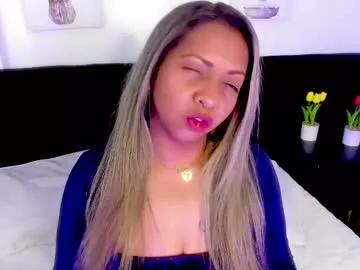 Girls: discover live performances with matured cam models, from teasing to fixations, in a variety of stunning live sex cams.