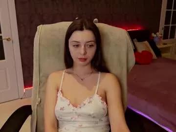 Girls: discover live performances with matured cam models, from teasing to fixations, in a variety of stunning live sex cams.