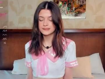 Girls: discover live performances with matured cam models, from teasing to fixations, in a variety of stunning live sex cams.