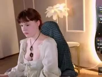 dreammyluna from Chaturbate is Freechat