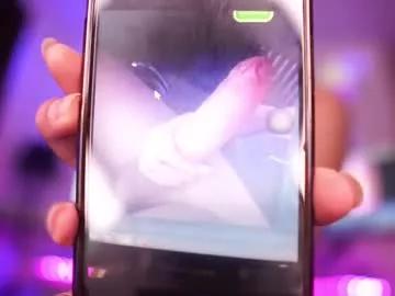 Girls: discover live performances with matured cam models, from teasing to fixations, in a variety of stunning live sex cams.