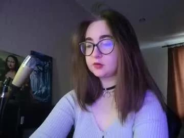 Girls: discover live performances with matured cam models, from teasing to fixations, in a variety of stunning live sex cams.