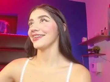 Girls: discover live performances with matured cam models, from teasing to fixations, in a variety of stunning live sex cams.