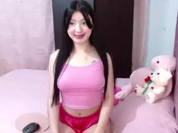 ella_2sweet from Chaturbate