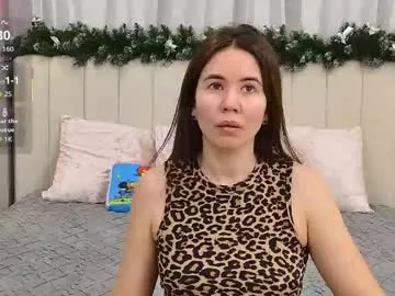 ellaander on Chaturbate