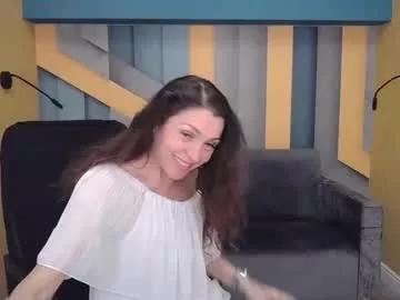 ellalongs from Chaturbate
