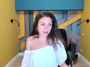 ellalongs from Chaturbate