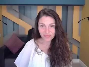 ellalongs from Chaturbate