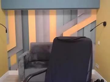 ellalongs from Chaturbate