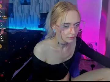elli_26 from Chaturbate