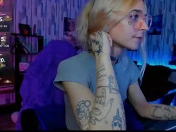 elli_26 from Chaturbate