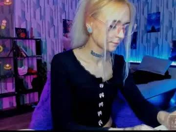 elli_26 from Chaturbate