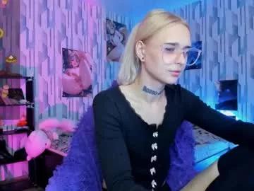 elli_26 from Chaturbate
