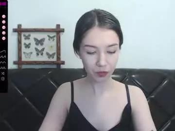 ellie_miller_ from Chaturbate