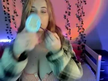 Girls: discover live performances with matured cam models, from teasing to fixations, in a variety of stunning live sex cams.