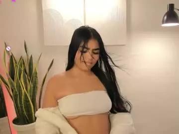 Girls: discover live performances with matured cam models, from teasing to fixations, in a variety of stunning live sex cams.