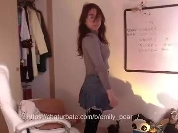 Girls: discover live performances with matured cam models, from teasing to fixations, in a variety of stunning live sex cams.