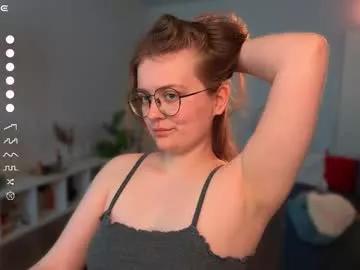 Girls: discover live performances with matured cam models, from teasing to fixations, in a variety of stunning live sex cams.