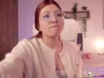 Girls: discover live performances with matured cam models, from teasing to fixations, in a variety of stunning live sex cams.