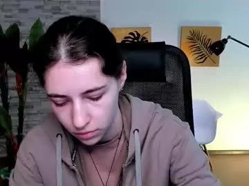 Girls: discover live performances with matured cam models, from teasing to fixations, in a variety of stunning live sex cams.