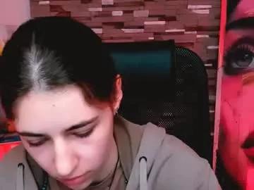 Girls: discover live performances with matured cam models, from teasing to fixations, in a variety of stunning live sex cams.