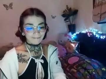 Girls: discover live performances with matured cam models, from teasing to fixations, in a variety of stunning live sex cams.