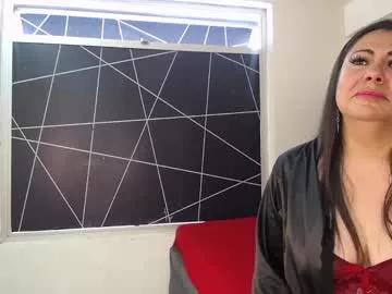 Girls: discover live performances with matured cam models, from teasing to fixations, in a variety of stunning live sex cams.