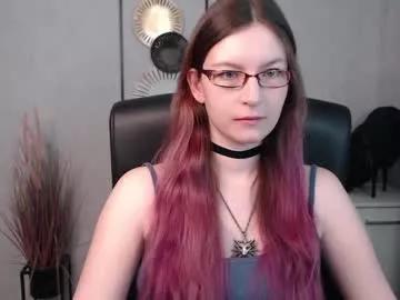 Girls: discover live performances with matured cam models, from teasing to fixations, in a variety of stunning live sex cams.