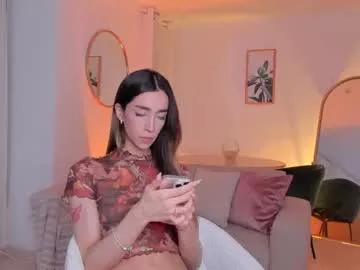 Girls: discover live performances with matured cam models, from teasing to fixations, in a variety of stunning live sex cams.