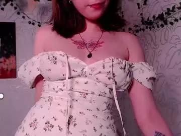 Girls: discover live performances with matured cam models, from teasing to fixations, in a variety of stunning live sex cams.