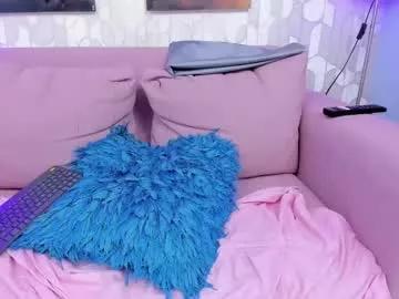 emmagomez__ from Chaturbate