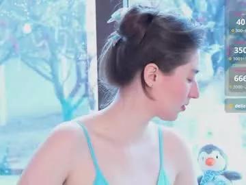 emmasn0w from Chaturbate