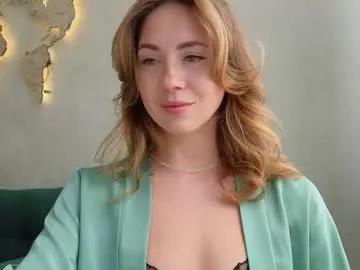 emmi_rosee from Chaturbate