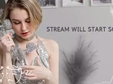 Girls: discover live performances with matured cam models, from teasing to fixations, in a variety of stunning live sex cams.