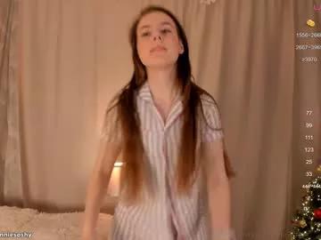 Girls: discover live performances with matured cam models, from teasing to fixations, in a variety of stunning live sex cams.