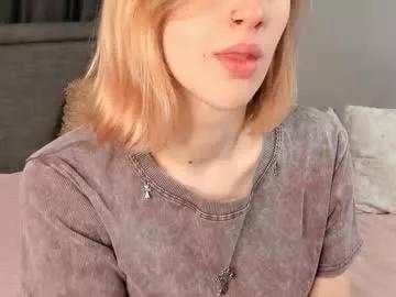Girls: discover live performances with matured cam models, from teasing to fixations, in a variety of stunning live sex cams.