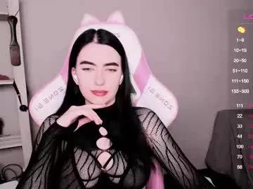 Girls: discover live performances with matured cam models, from teasing to fixations, in a variety of stunning live sex cams.